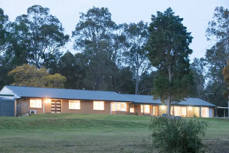 6 Tunnel Road, Cessnock NSW 2325