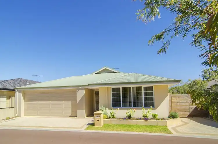 22 Chaytor View, West Busselton WA 6280