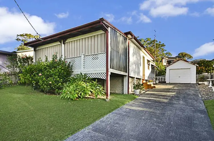 40 Scenic Drive, Budgewoi NSW 2262