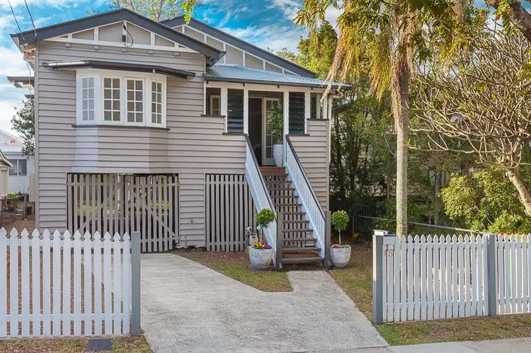 98 Milsom Street, Coorparoo QLD 4151