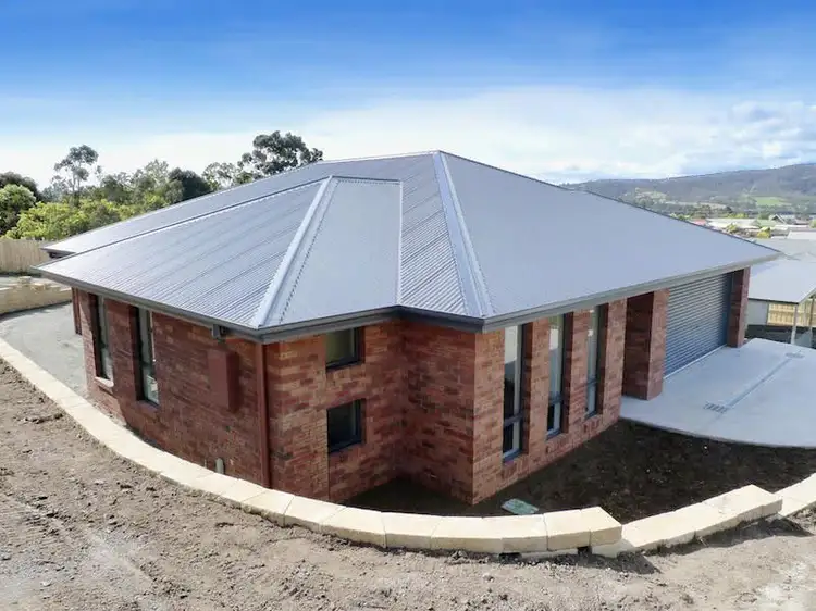 44 Jacaranda Drive, Margate TAS 7054
