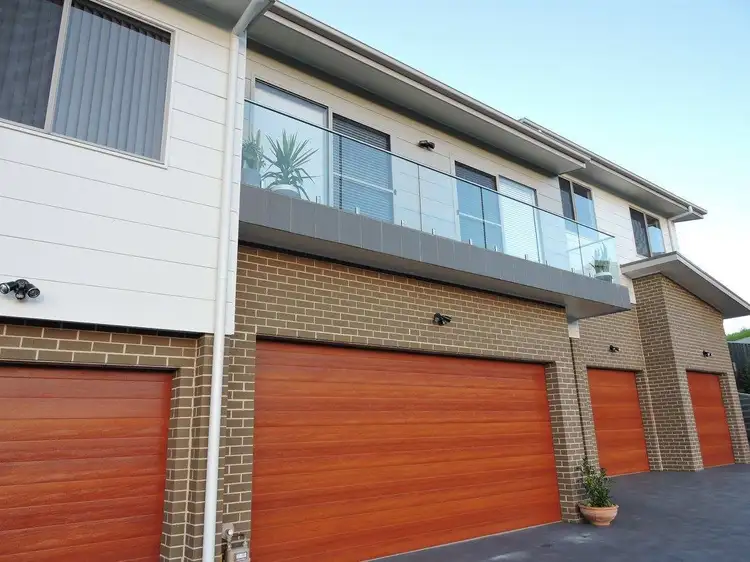 2/9 The Rise, Dapto NSW 2530