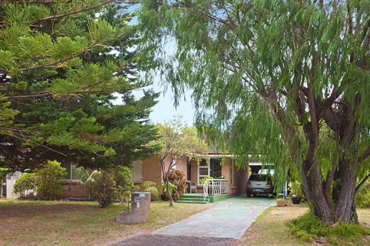 5 Derek Street, West Busselton WA 6280