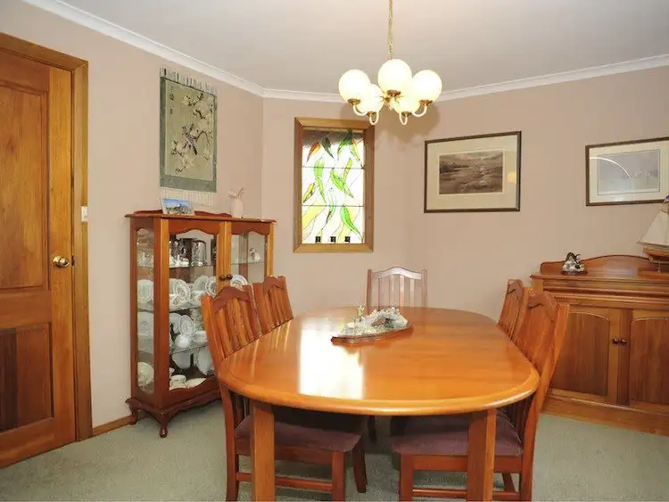 Sixth view of Homely house listing, 2A Robin Court, Lindisfarne TAS 7015