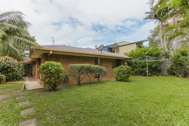 Second view of Homely house listing, 18 NGUNGUN ST, Dicky Beach QLD 4551