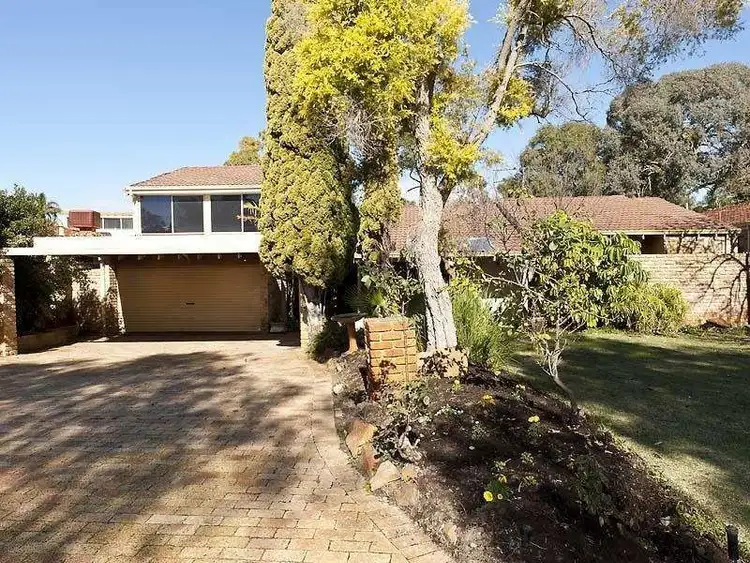 Second view of Homely house listing, 85 Regency Drive, Thornlie WA 6108