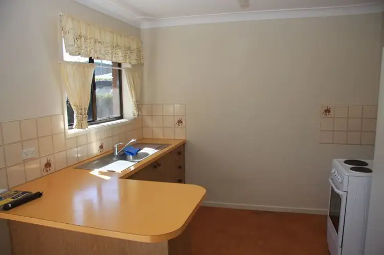 Second view of Homely villa listing, 4/192 Lambert Street, Bathurst NSW 2795