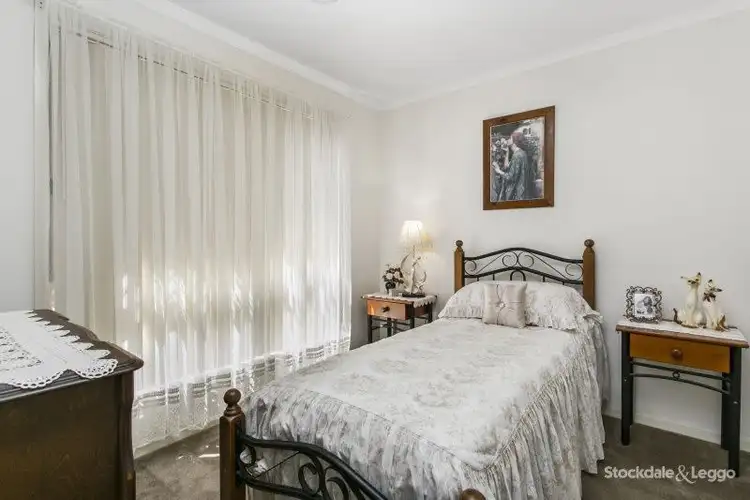 Sixth view of Homely unit listing, 2/1 CAROL AVENUE, Cranbourne VIC 3977