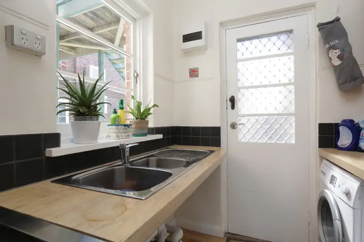 Sixth view of Homely apartment listing, 3/196 Bulwer Street, Perth WA 6000