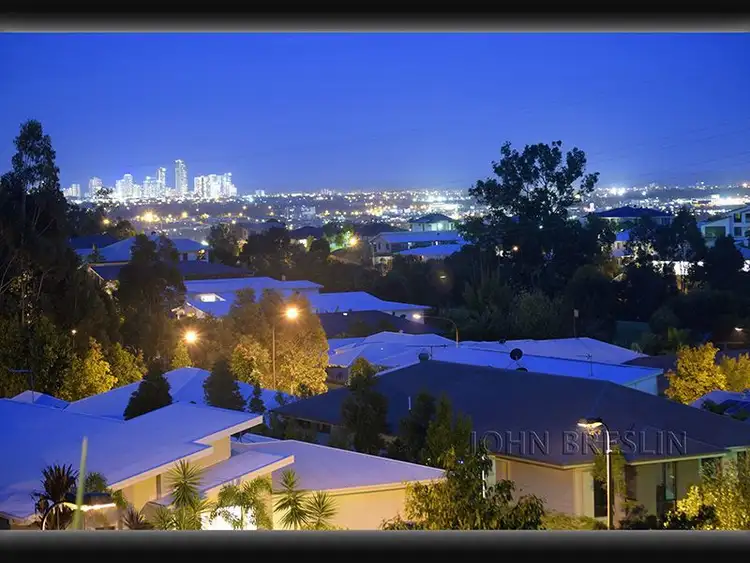 25 Worchester Terrace, Reedy Creek QLD 4227