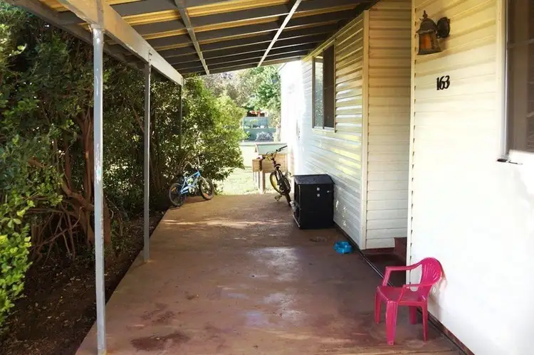 163 Temoin St, Narromine NSW 2821