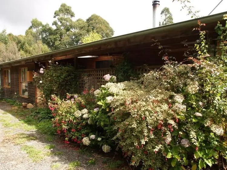25 Milford Road, Kaoota TAS 7150