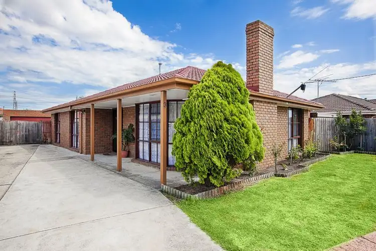 3 JOSEPH BANKS CRESCENT, Cranbourne VIC 3977