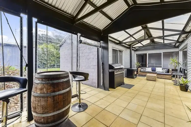 32 PARKWAY AVENUE, Mount Gambier SA 5290
