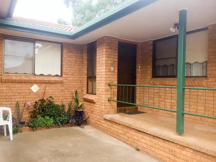 5/59 Whiteley Street, Wellington NSW 2820