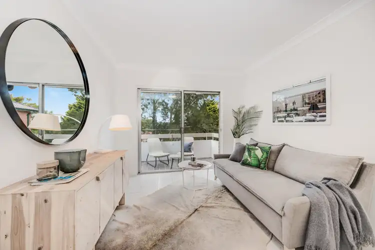 16/3 Riverside Crescent, Marrickville NSW 2204