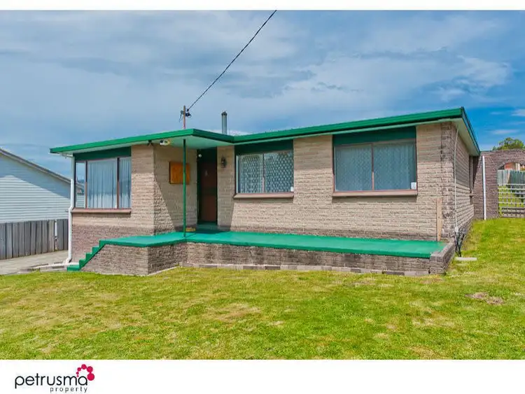 1 Russell Road, Claremont TAS 7011