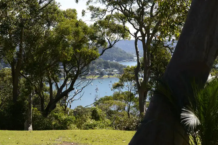 22 Wards Hill Road, Killcare Heights NSW 2257