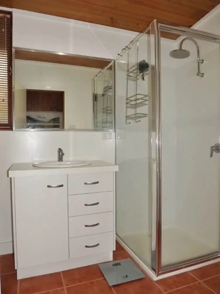 Seventh view of Homely house listing, 1 Jordan Court, Rawson VIC 3825