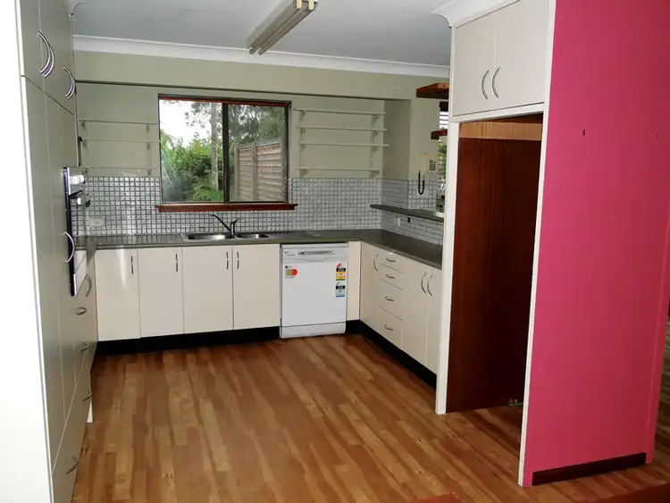 Sixth view of Homely house listing, 8 Kent Gardens, Soldiers Point NSW 2317