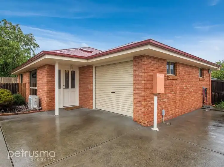 2/11 Humphrey Street, Glenorchy TAS 7010