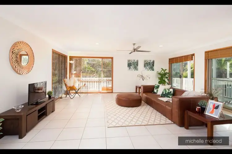 Fifth view of Homely house listing, 1 Oolyie Close, Chapel Hill QLD 4069