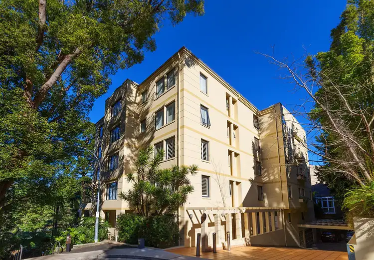 Second view of Homely apartment listing, 5/2 Holdsworth Avenue, Elizabeth Bay NSW 2011