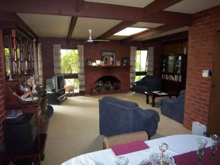 Sixth view of Homely house listing, 7 Claret Court, Bright VIC 3741