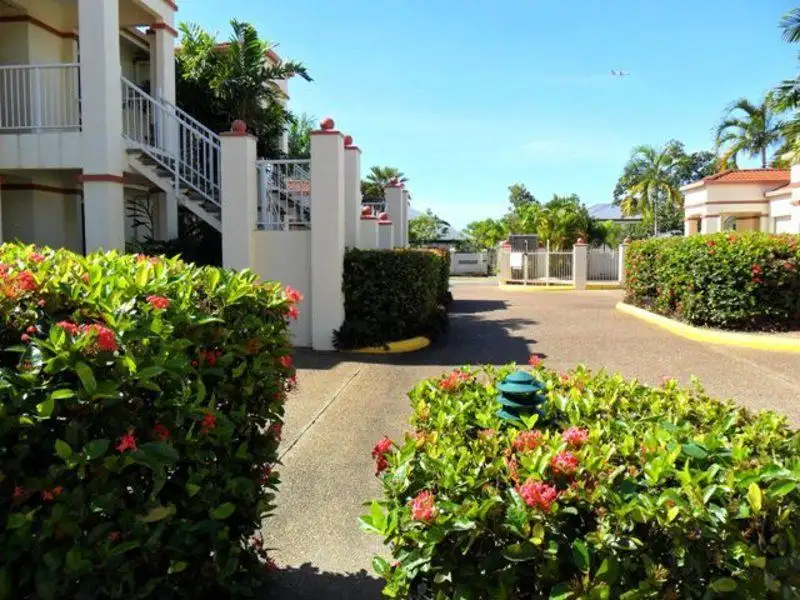 Main view of Homely townhouse listing, 5/9-11 Oyster Court, Trinity Beach QLD 4879
