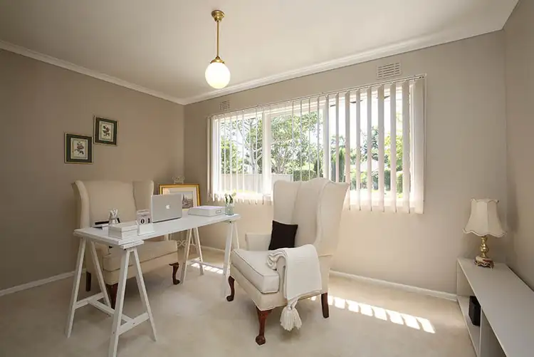 Fifth view of Homely house listing, 2 Lawrence Court, Bayswater VIC 3153