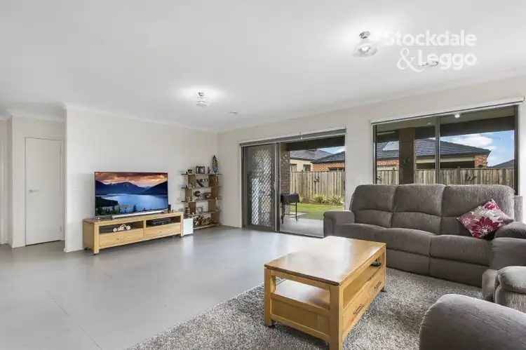 Fifth view of Homely house listing, 5 MAYFLOWER DRIVE, Cranbourne West VIC 3977