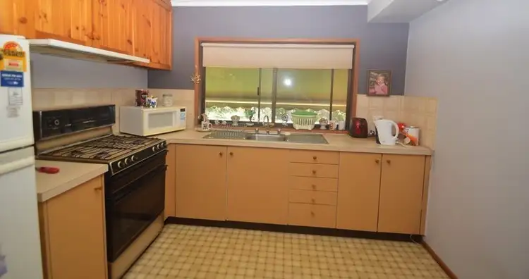 Second view of Homely unit listing, 2/147 Phillipson Street, Wangaratta VIC 3677