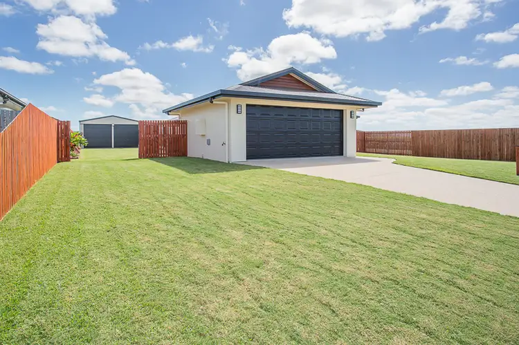 15 Bowden Crescent, Marian QLD 4753
