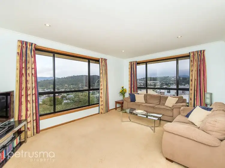 Fourth view of Homely villa listing, 3/8 Paige Court, Mornington TAS 7018