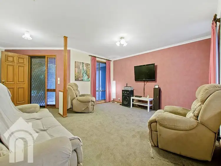 Fifth view of Homely house listing, 13 Houndsgate Court, Onkaparinga Hills SA 5163