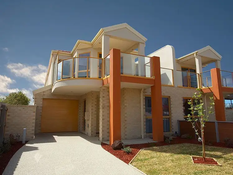 Second view of Homely house listing, 10 Parkside Crescent, Altona VIC 3018