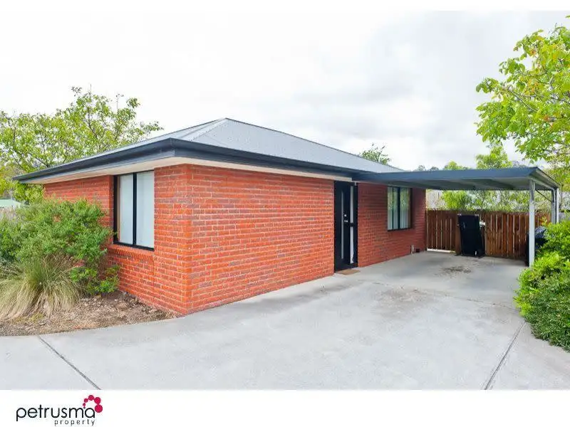 Main view of Homely villa listing, 4/60 Bligh Street, Warrane TAS 7018