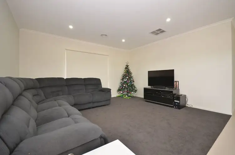 Fourth view of Homely house listing, 129/18 Waterlink Esplanade, Horsham VIC 3400