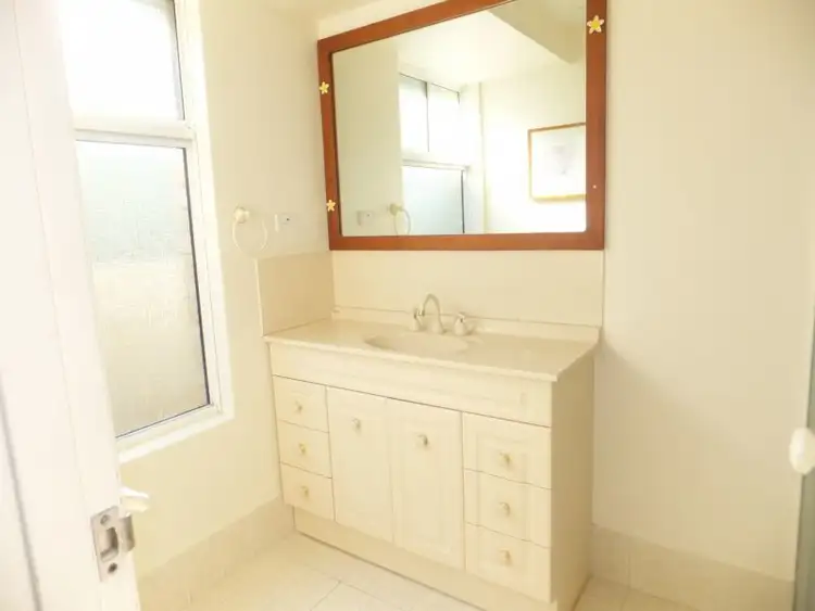 Fourth view of Homely house listing, 12 Shetland Rise, Kinross WA 6028