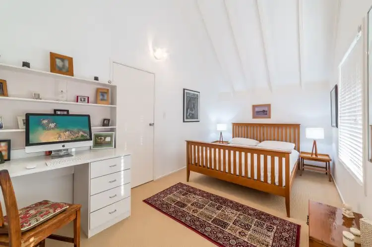 Sixth view of Homely semi-detached listing, 2/5 LINDAL STREET, Ashmore QLD 4214