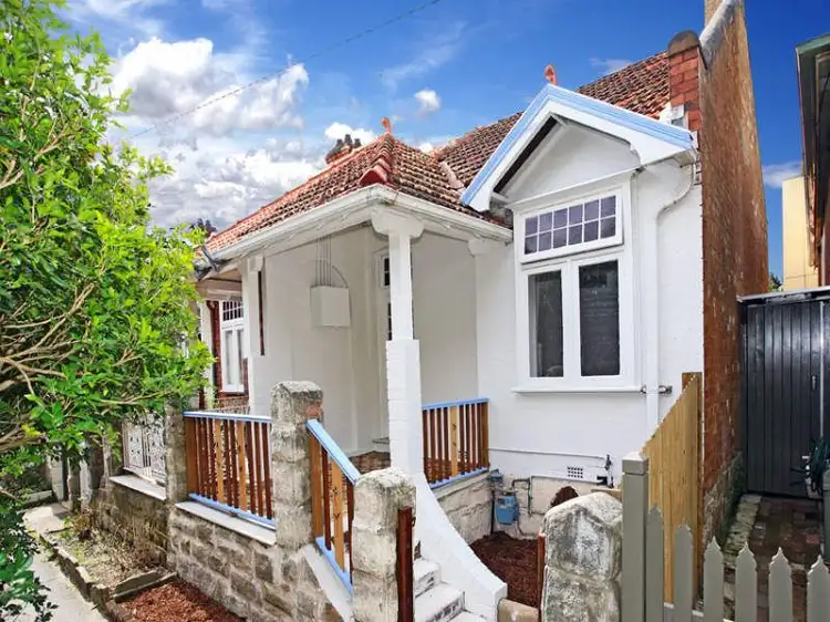 Main view of Homely semi-detached listing, 6 Smith Street, Manly NSW 2095