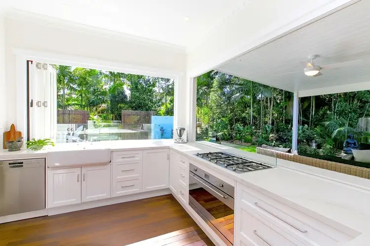 5 Staghorn Court (off Palm Lily Cres), Bangalow NSW 2479