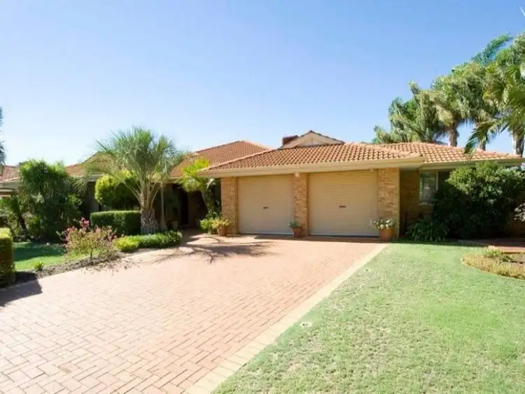 6 Clyde Place, Camillo WA 6111