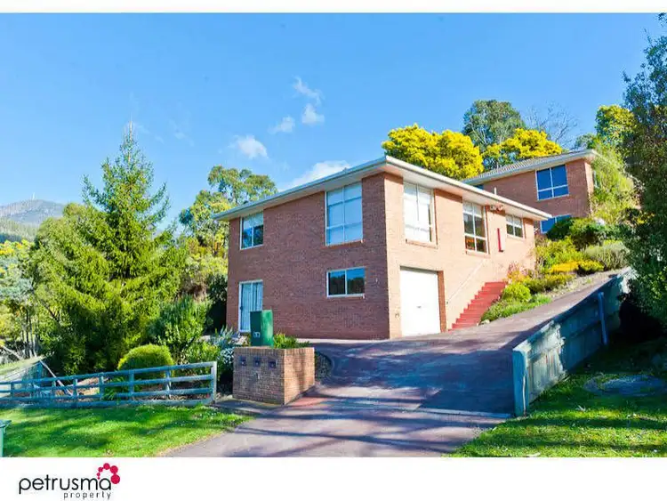 1/6 Yaizu Court, Lenah Valley TAS 7008