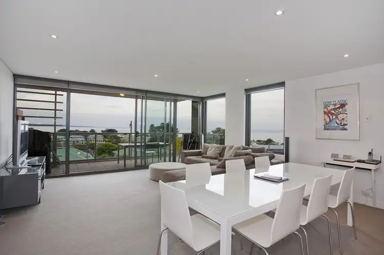 6/4 Smith Street, Lorne VIC 3232