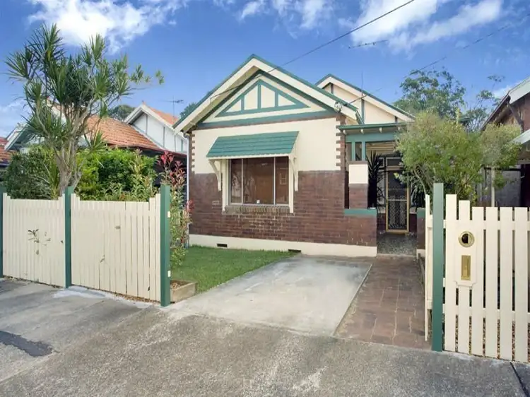 7 Hardy Street, Ashbury NSW 2193