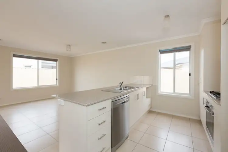 Sixth view of Homely house listing, 1/21 Thornley Street, Horsham VIC 3400