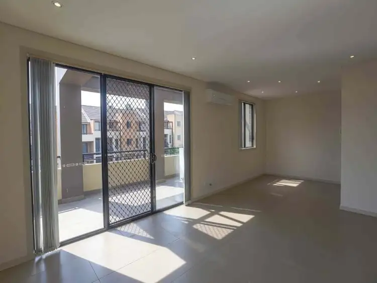 Second view of Homely apartment listing, 8/23-27 Lydbrook Street, Westmead NSW 2145