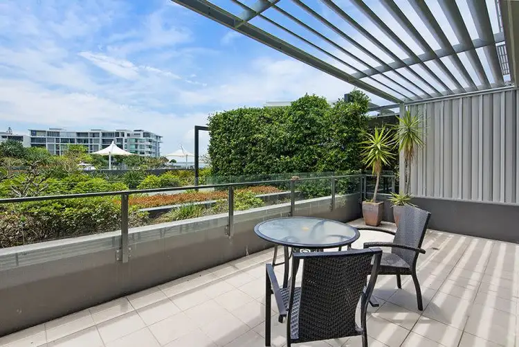 Second view of Homely apartment listing, 3102/323 Bayview Street, Hollywell QLD 4216