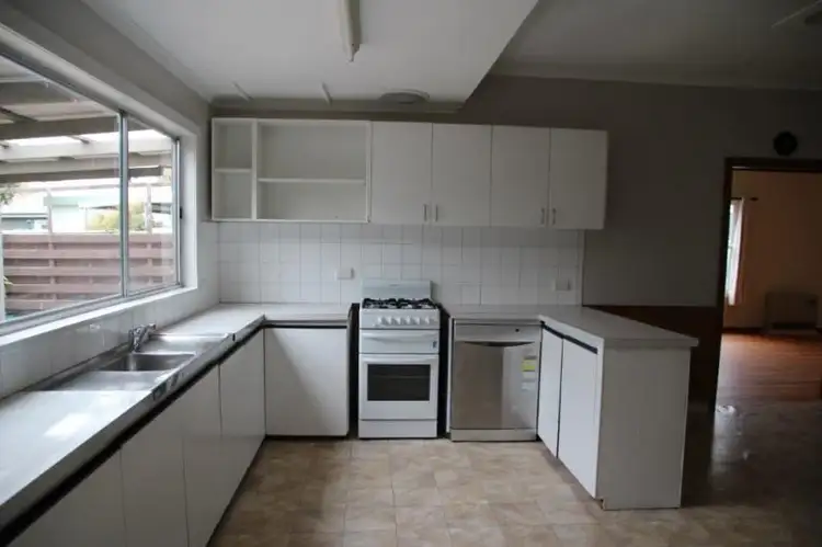 Fifth view of Homely house listing, 14 Errett Street, Horsham VIC 3400